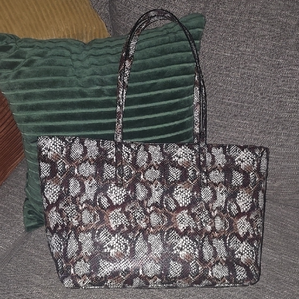 Snakeskin Pattern Tote Bag